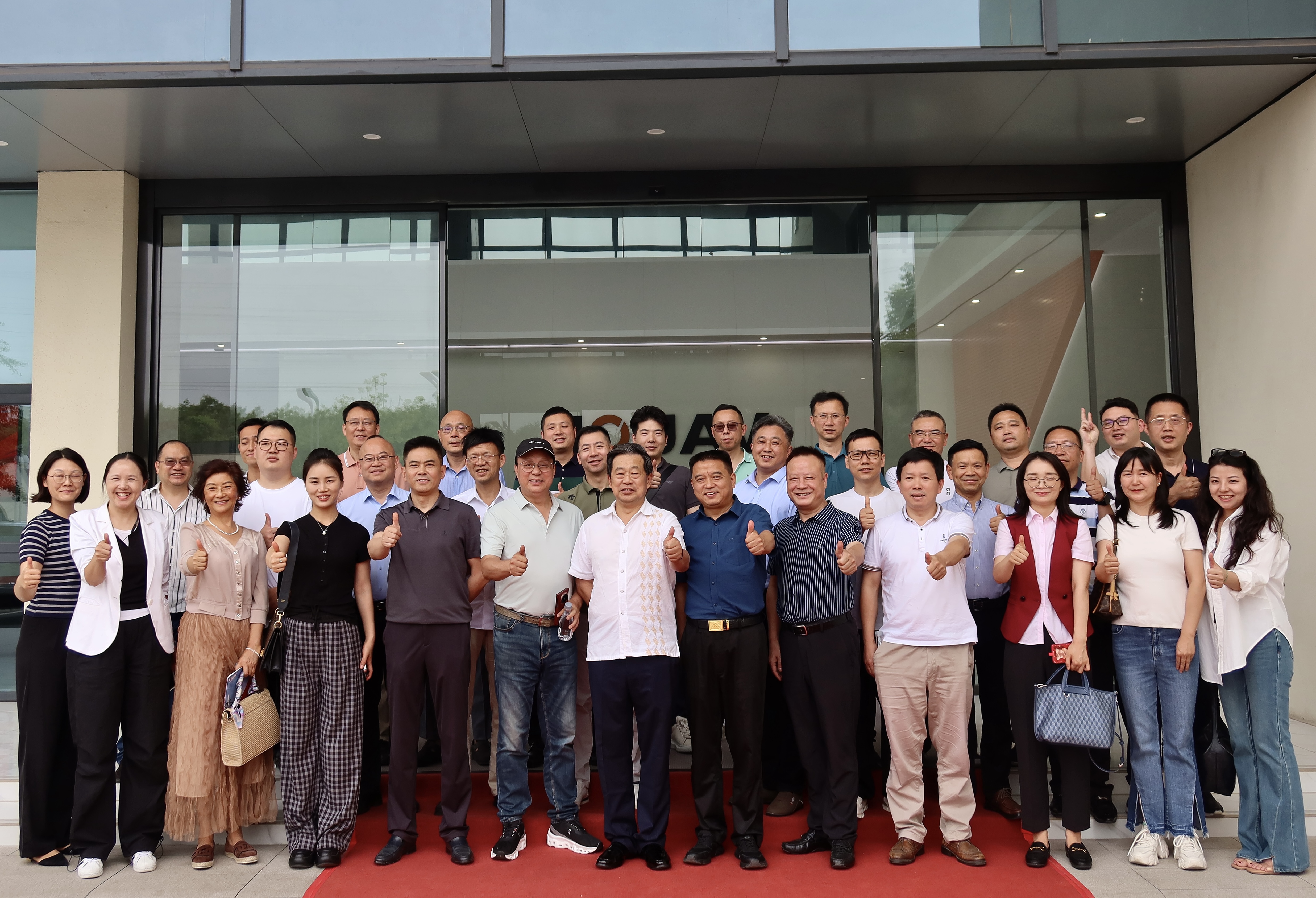 研学低空经济标杆 探究科创企业发展